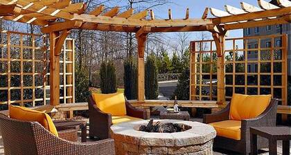 Sonesta ES Suites Atlanta Alpharetta Avalon