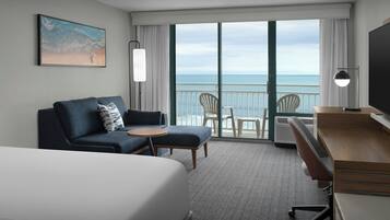 Premium bedding, desk, iron/ironing board, free cots/infant beds