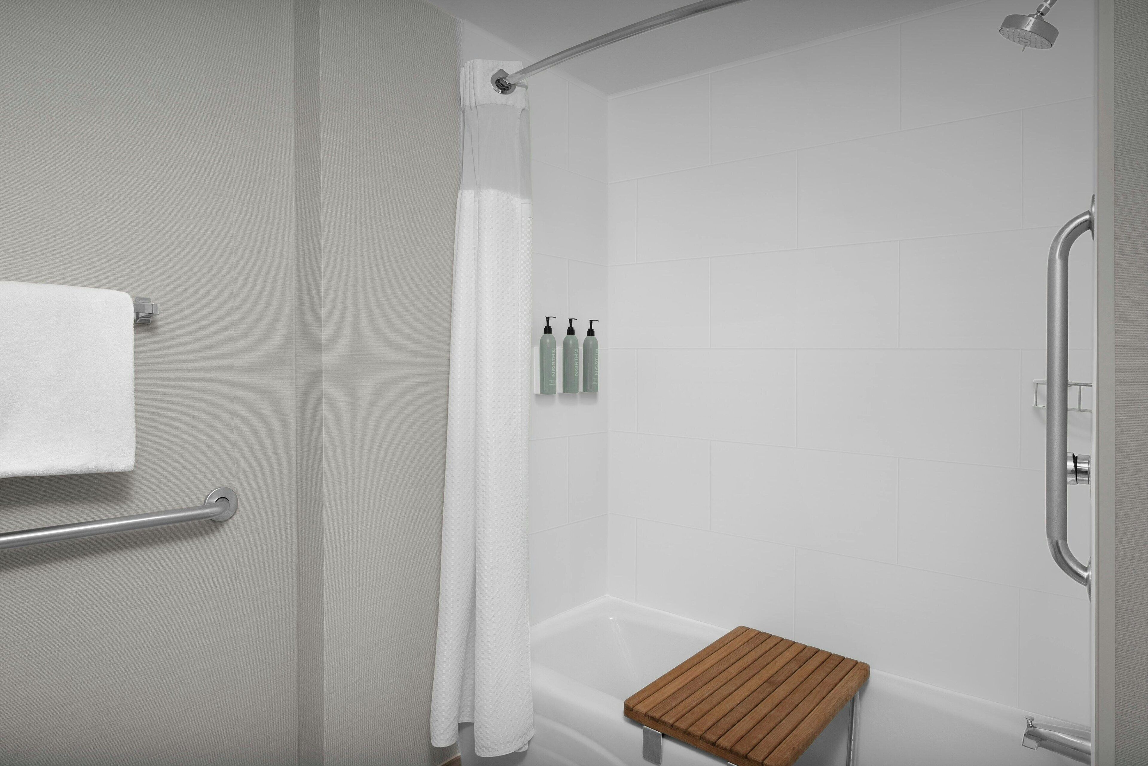 Photo - Courtyard Virginia Beach Oceanfront/South