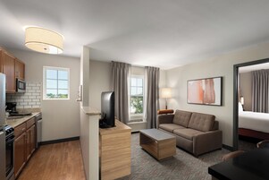 Premium bedding, down duvets, pillow-top beds, in-room safe