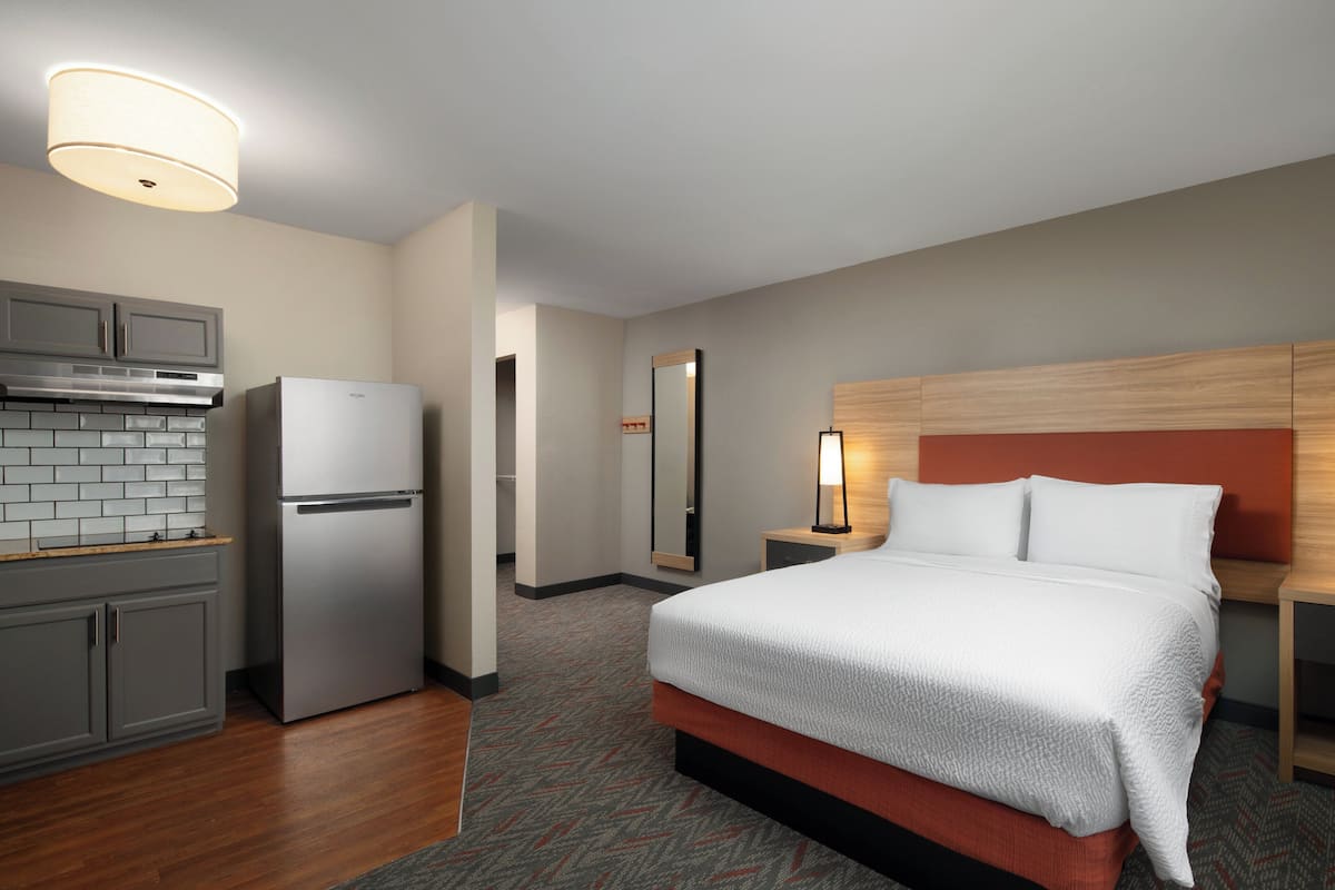1 bedroom, premium bedding, down duvets, pillow-top beds