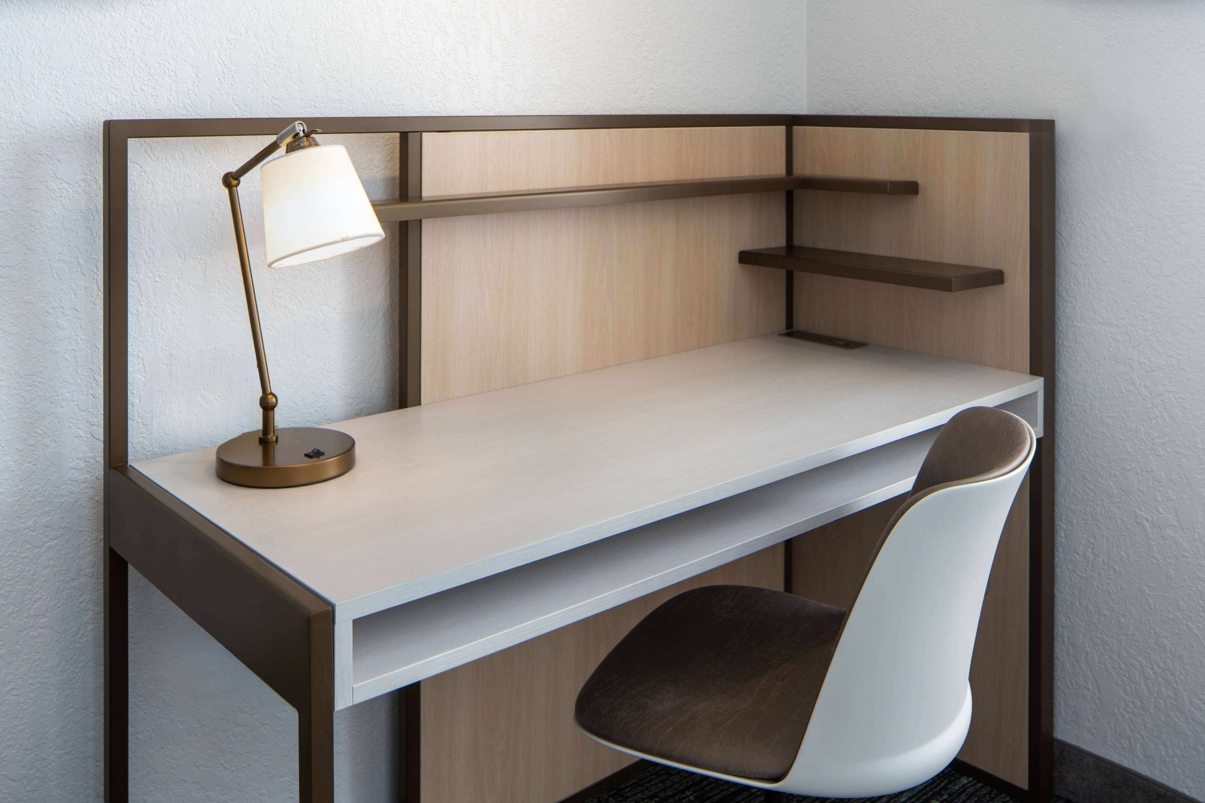 Photo - Sonesta Simply Suites Falls Church