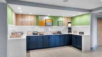 Free daily continental breakfast 