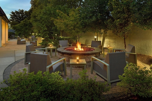 Courtyard by Marriott Frederick