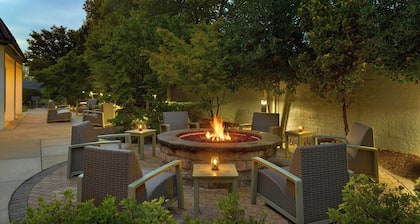 Courtyard by Marriott Frederick