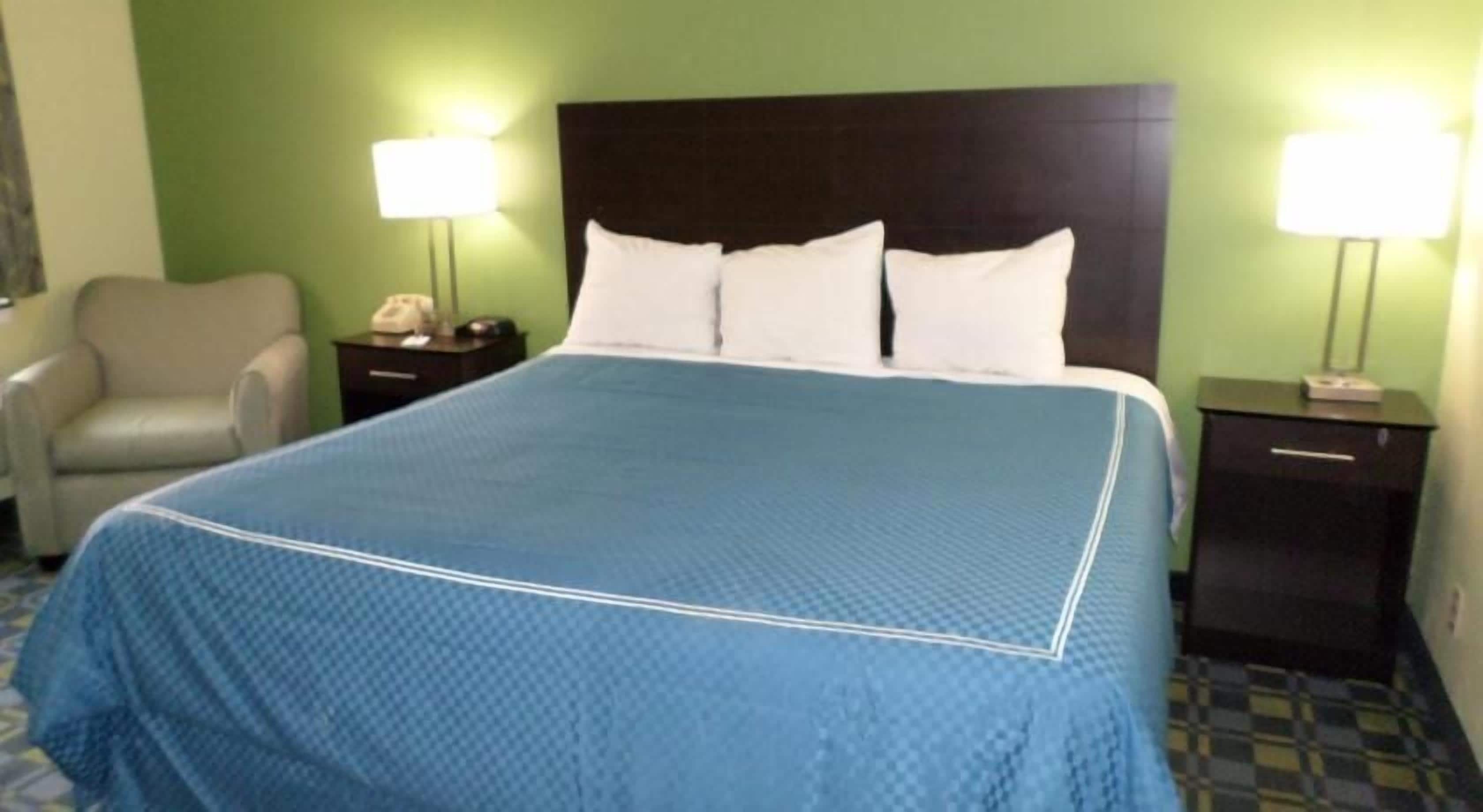 Desk, iron/ironing board, free WiFi, bed sheets