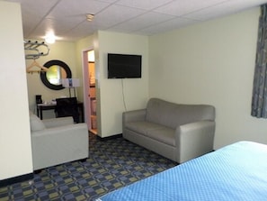 Suite, 1 King Bed, Non Smoking | Desk, iron/ironing board, free WiFi, bed sheets
