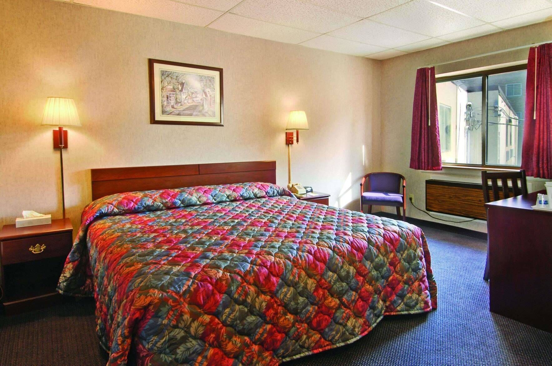 Desk, iron/ironing board, free WiFi, bed sheets