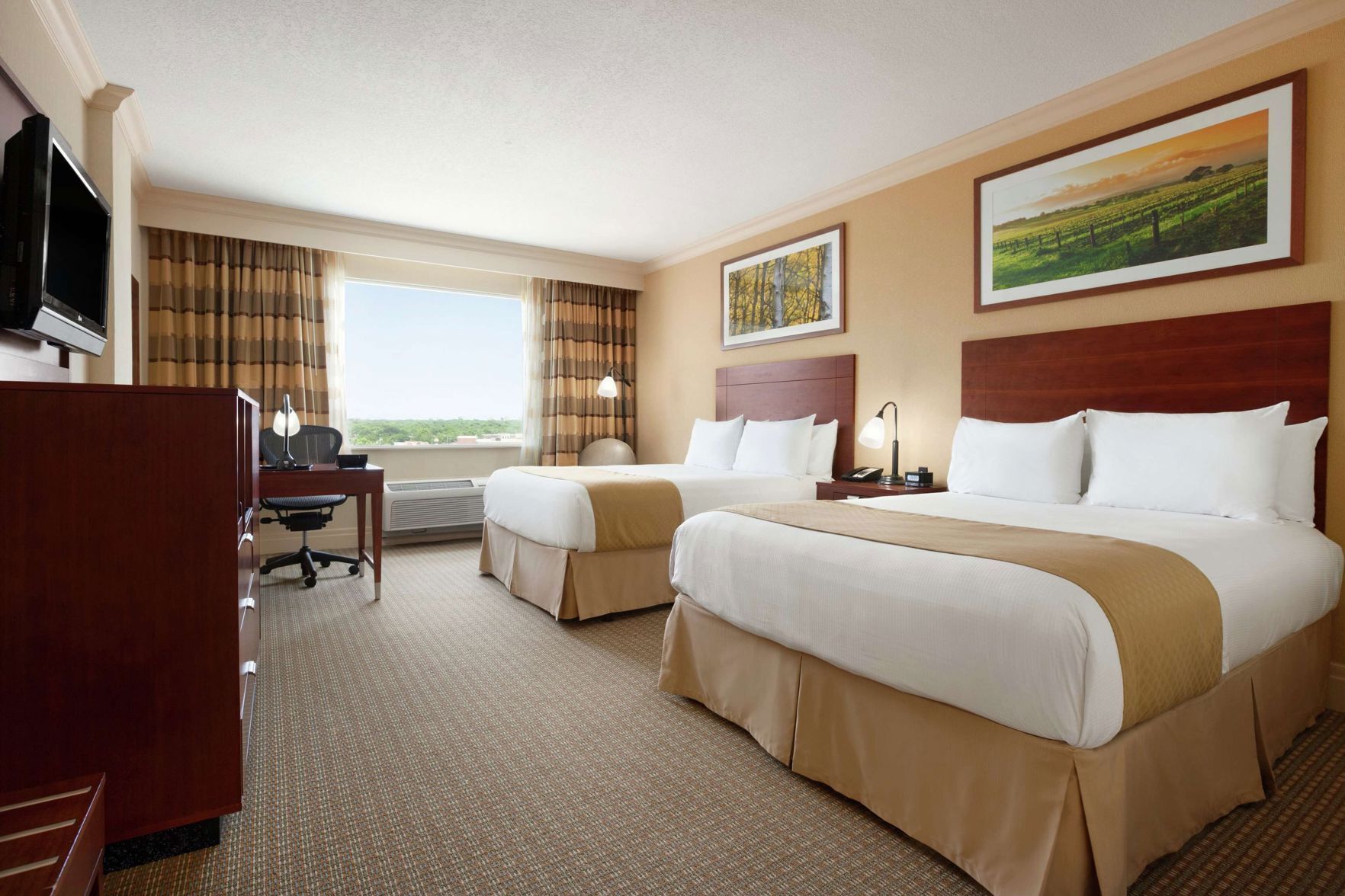 In-room safe, desk, iron/ironing board, free cribs/infant beds