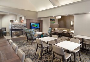 Lobby - Sonesta ES Suites Raleigh Durham Airport Morrisville (Morrisville)