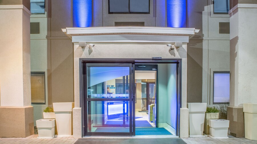 Holiday Inn Express Howe by IHG