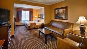 Standard Room, 1 King Bed, Non Smoking, Refrigerator & Microwave (with Single Sofabed;Larger Room) | In-room safe, iron/ironing board, free WiFi, bed sheets