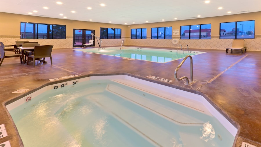 Holiday Inn Express Hotel & Suites Colby by IHG
