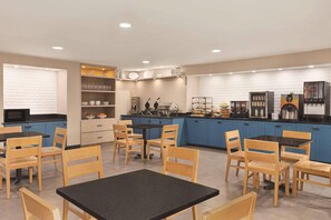 Desayuno buffet incluido todos los días