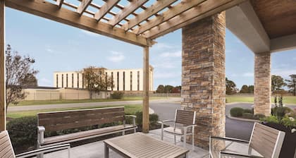 Country Inn & Suites by Radisson, Dunn, NC