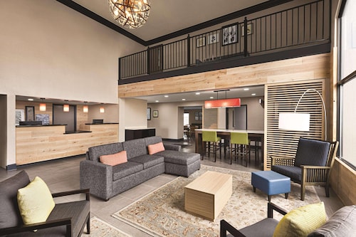 Country Inn & Suites by Radisson, Dunn I-95