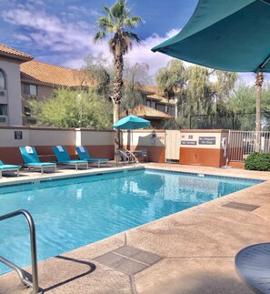 Outdoor pool, open 8:00 AM to 11:00 PM, pool umbrellas, sun loungers