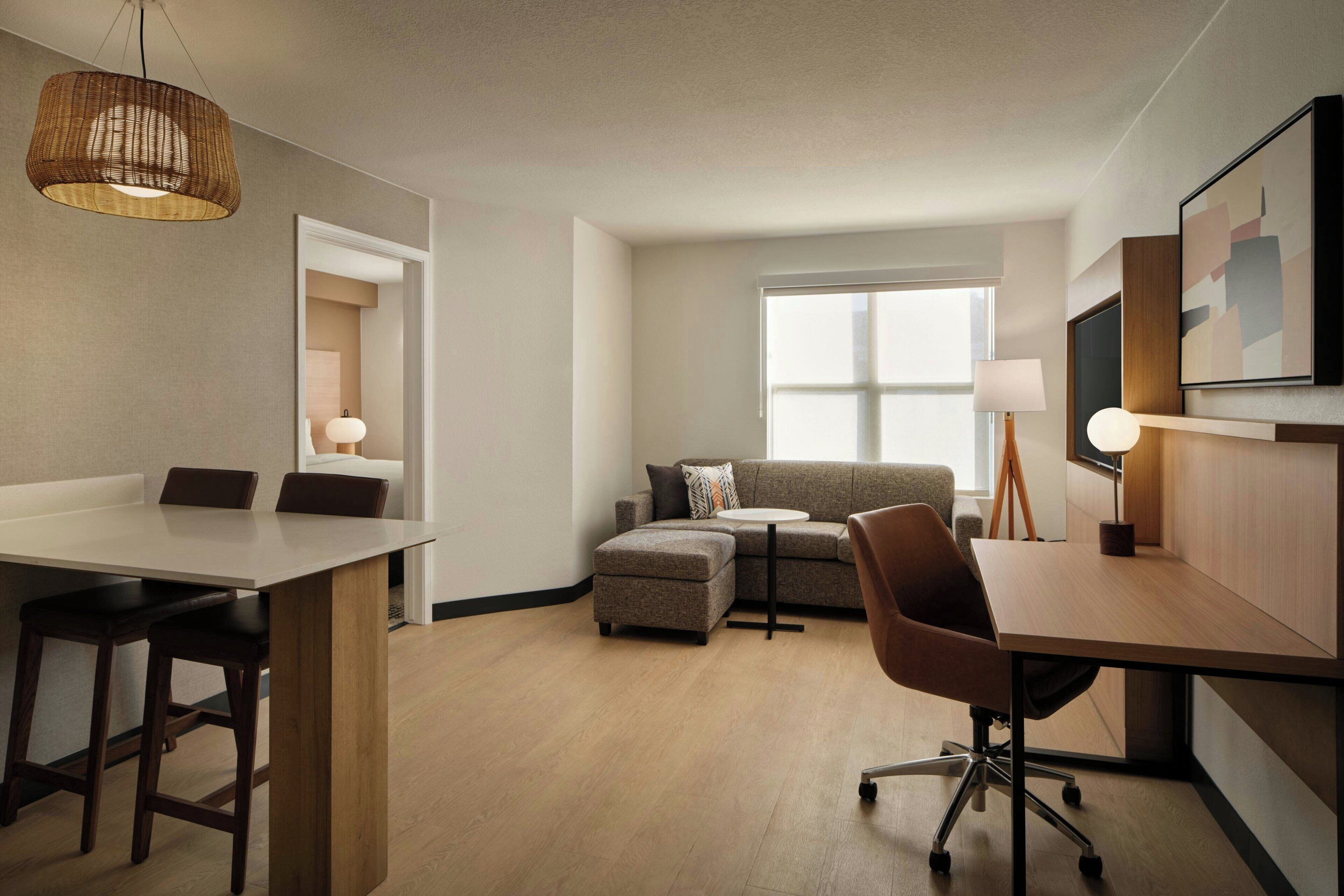 Suite, 1 Bedroom | Living room | 42-inch flat-screen TV with cable channels, Netflix, streaming services