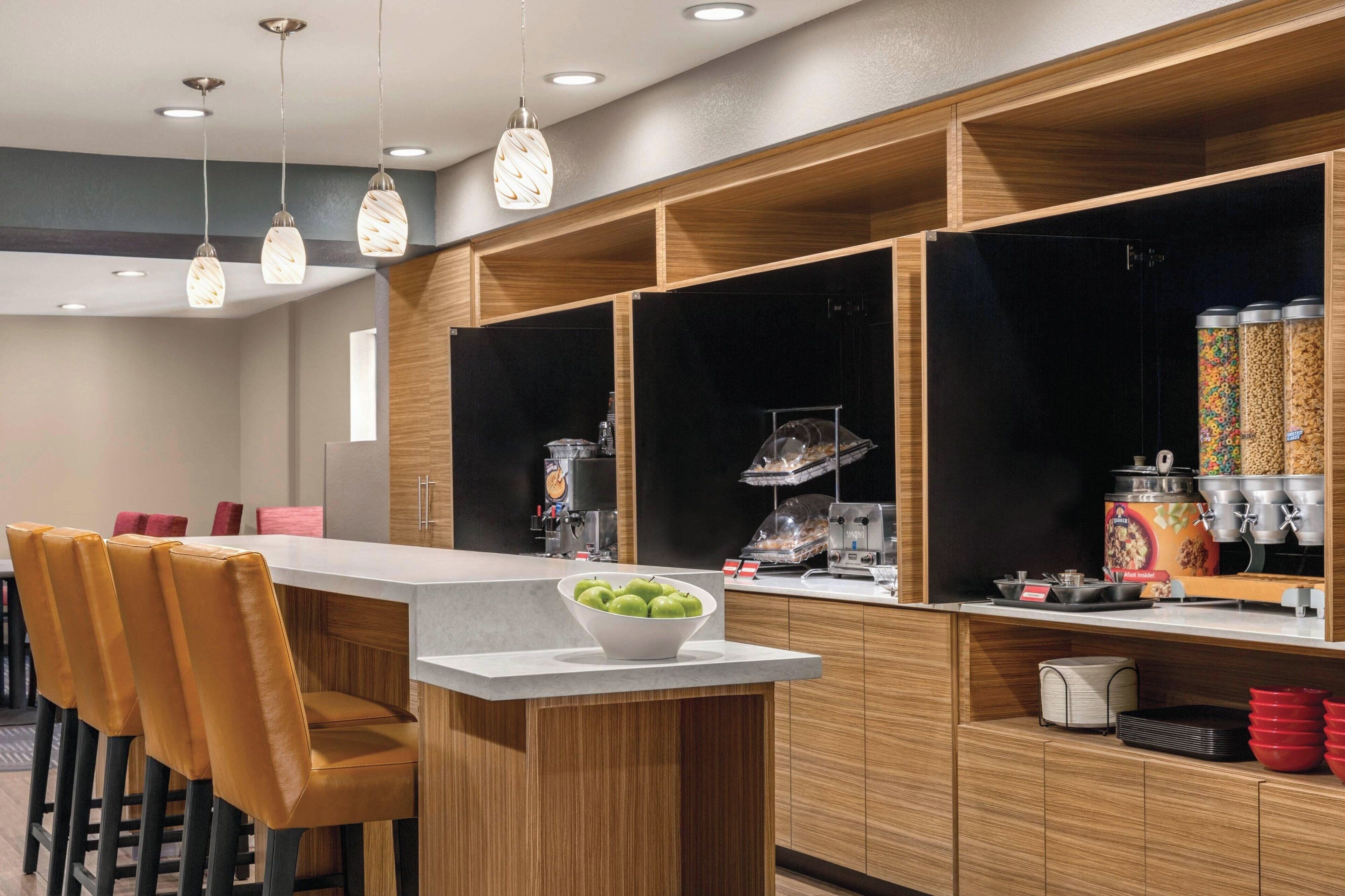 包含每日自助早餐