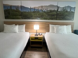 Cortinas blackout, tabla de planchar con plancha y cunas gratuitas 
