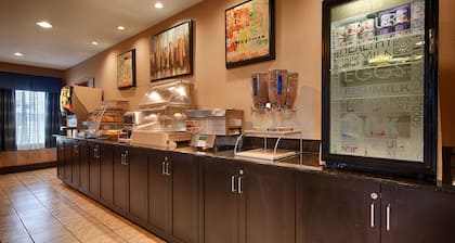 SureStay Plus Hotel by Best Western Roanoke Rapids I-95