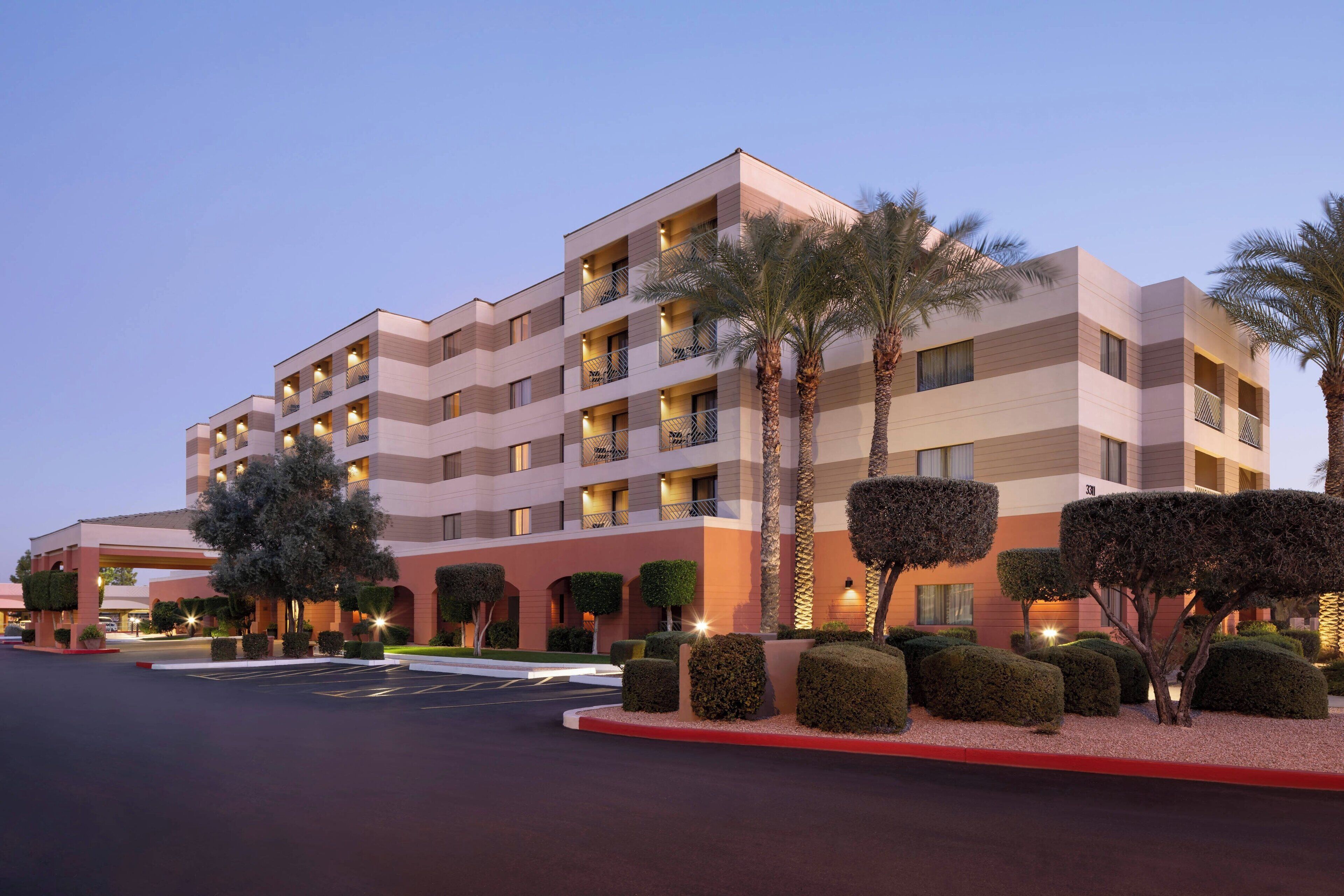 Photo - Courtyard by Marriott Scottsdale Old Town