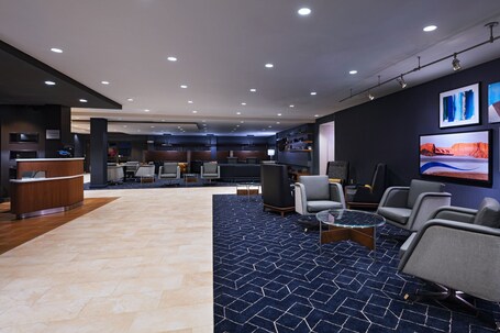 Courtyard by Marriott Scottsdale Old Town - Image 19