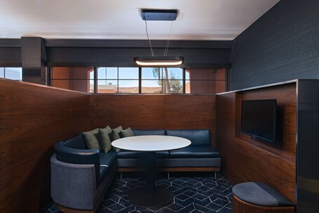 Courtyard by Marriott Scottsdale Old Town - Image 15