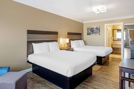Individually decorated, individually furnished, laptop workspace. Best Western China Lake Inn