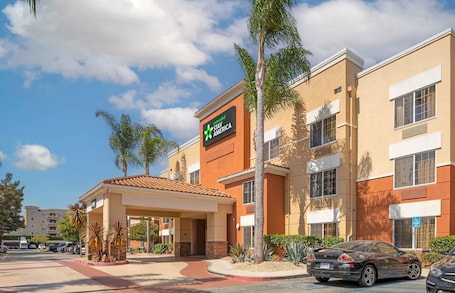 Exterior. Extended Stay America Suites Los Angeles Torrance Del Amo Ci