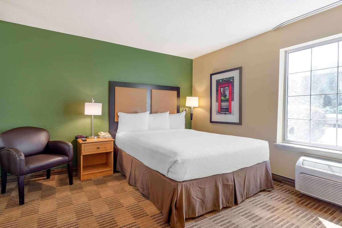 Studio, 1 Queen Bed, Non Smoking