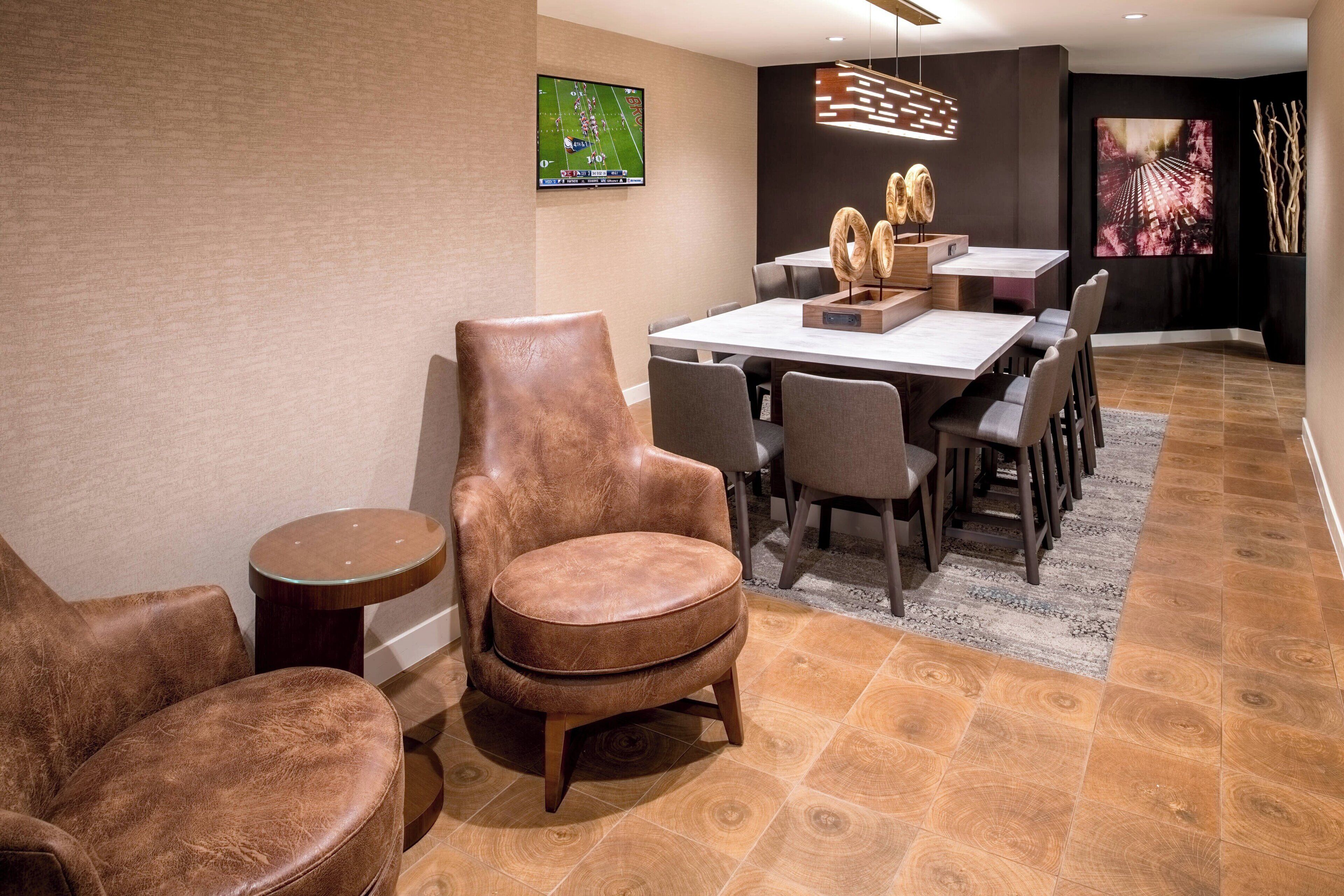 Photo - Courtyard by Marriott Portland North