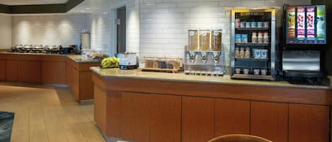 Petit déjeuner continental compris tous les jours
