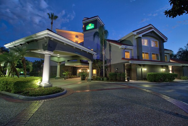 Exterior - La Quinta Inn & Suites by Wyndham Orlando I Drive/Conv Ctr (Orlando)