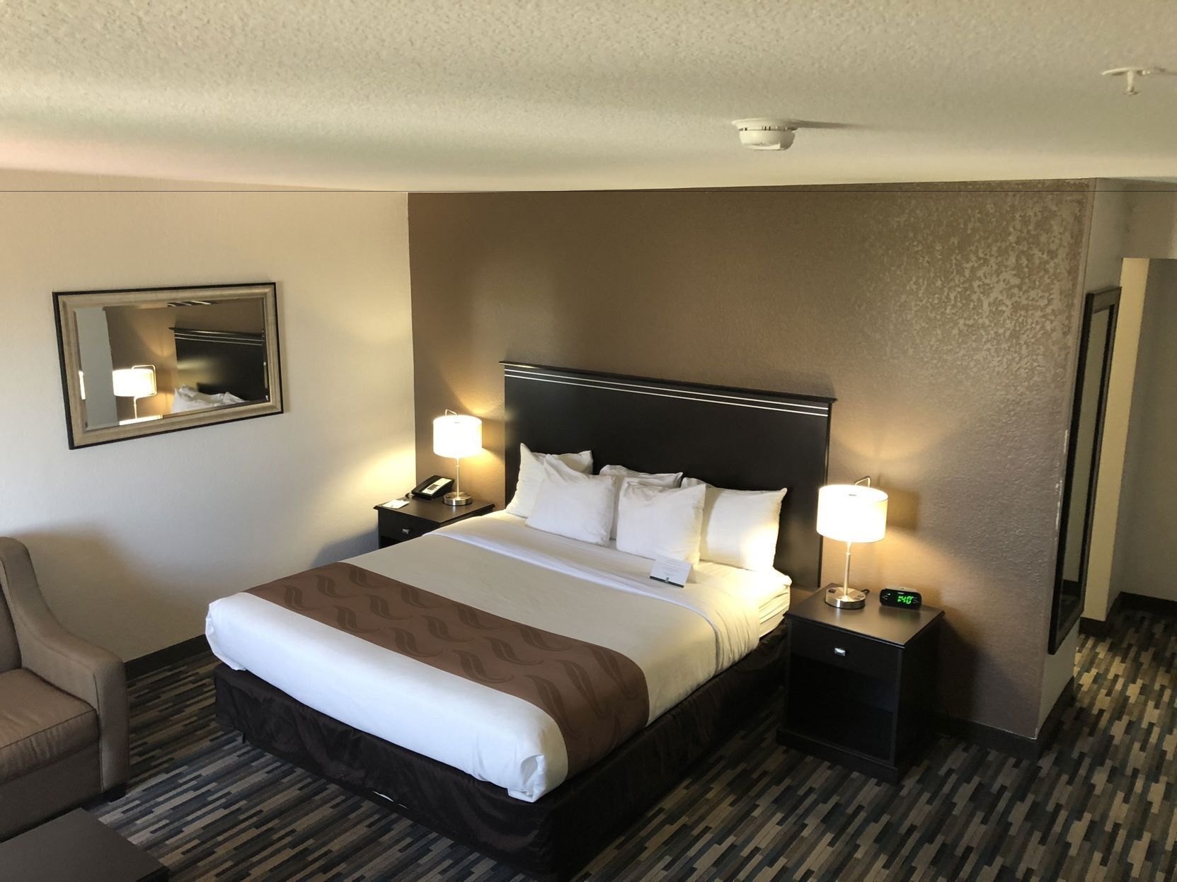 Pillowtop beds, desk, laptop workspace, blackout drapes