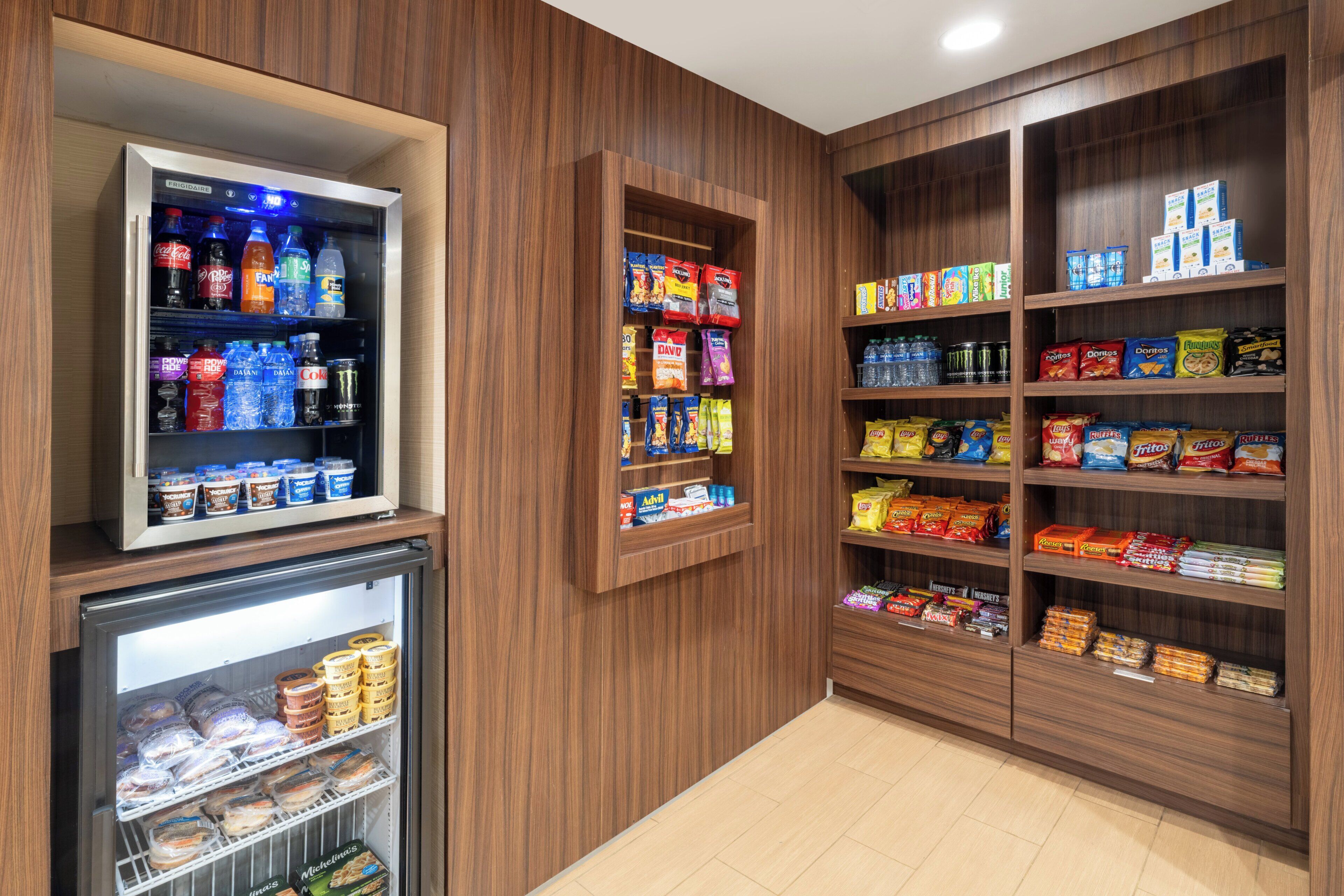 Photo - Garner Hotel Denver Airport Area by IHG