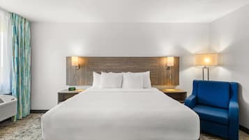 标准房, 1 张特大床, 无障碍, 无烟房 | 加厚床垫、办公桌、笔记本电脑工作区、遮光窗帘