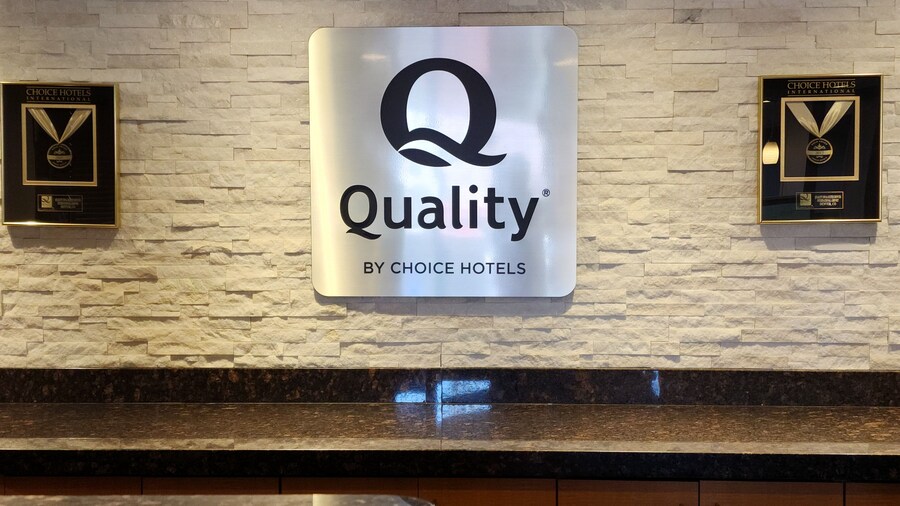 Garner Hotel Denver Airport Area by IHG