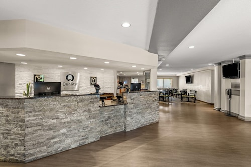 Quality Inn & Suites Denver International Airport