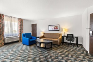 Room, 1 King Bed, Accessible, Non Smoking | Pillow-top beds, desk, laptop workspace, blackout curtains - Quality Inn & Suites Denver International Airport (Denver)