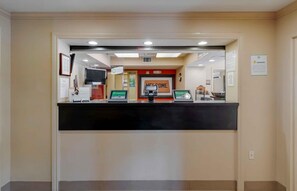 Lobby - Extended Stay America Suites Fremont Fremont Blvd South (Fremont)