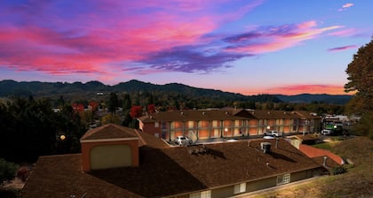 Best Western Willits Inn