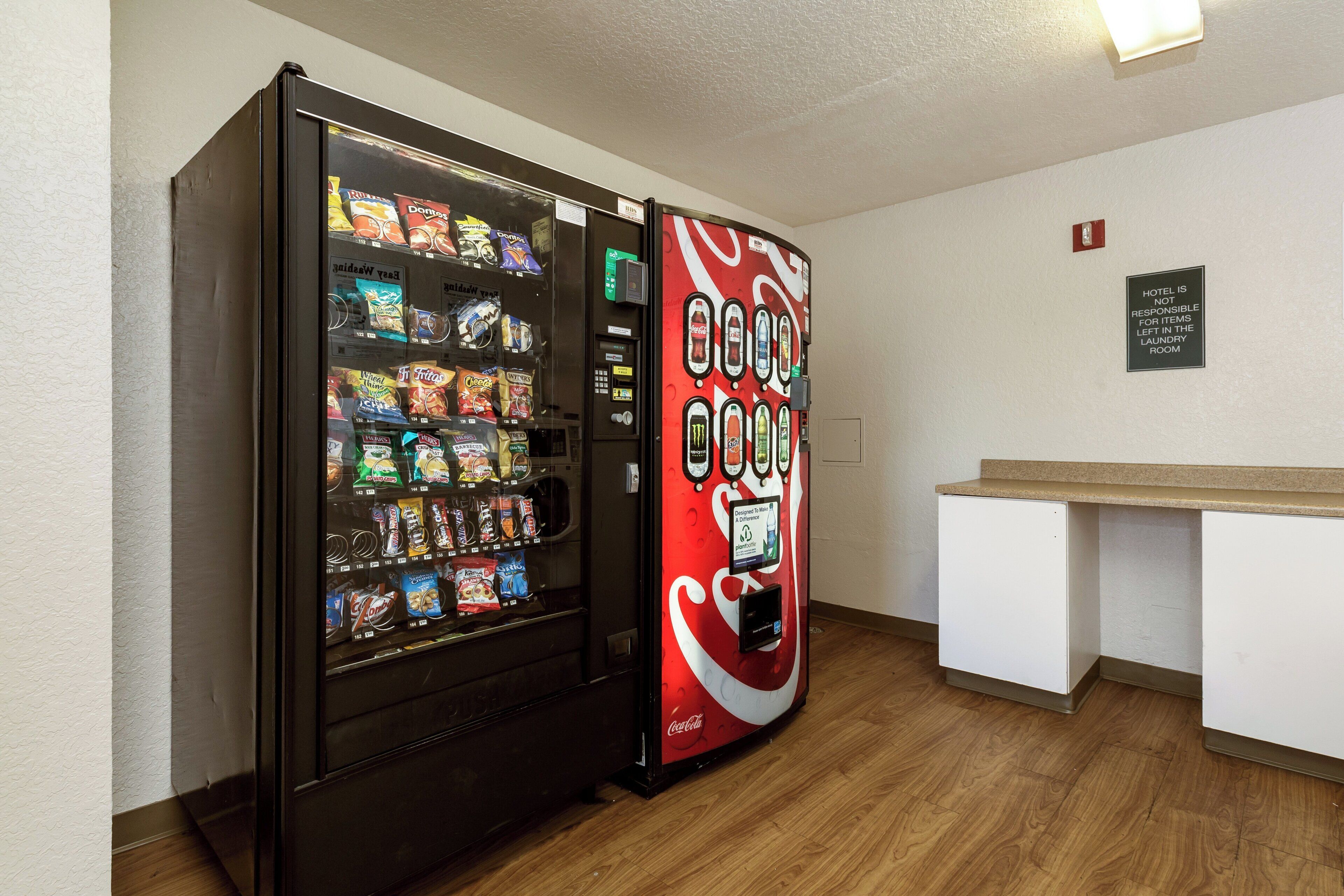 Photo - HomeTowne Studios by Red Roof Philadelphia – Mt Laurel/ Maple Shade, NJ