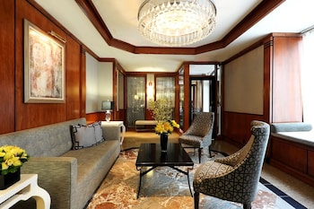 Reception area at Washington Jefferson
