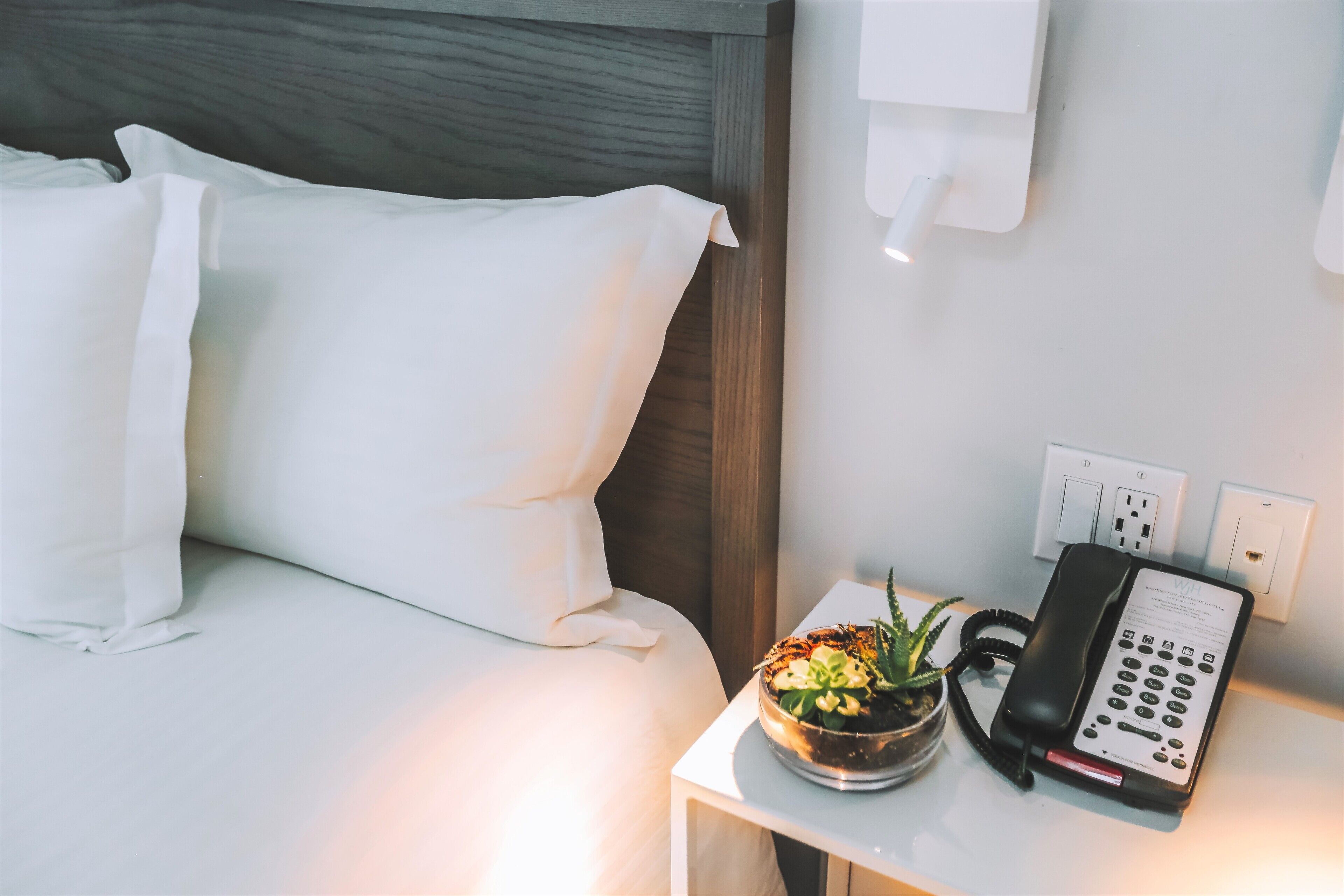 Hypo-allergenic bedding, down comforters, in-room safe