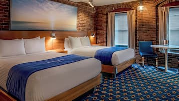 Double Queen City View | Egyptian cotton sheets, premium bedding, pillow-top beds, in-room safe