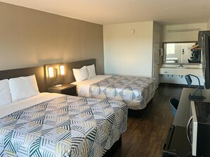 Internet, bed sheets, alarm clocks - Motel 6 Ozark, AR (Ozark)
