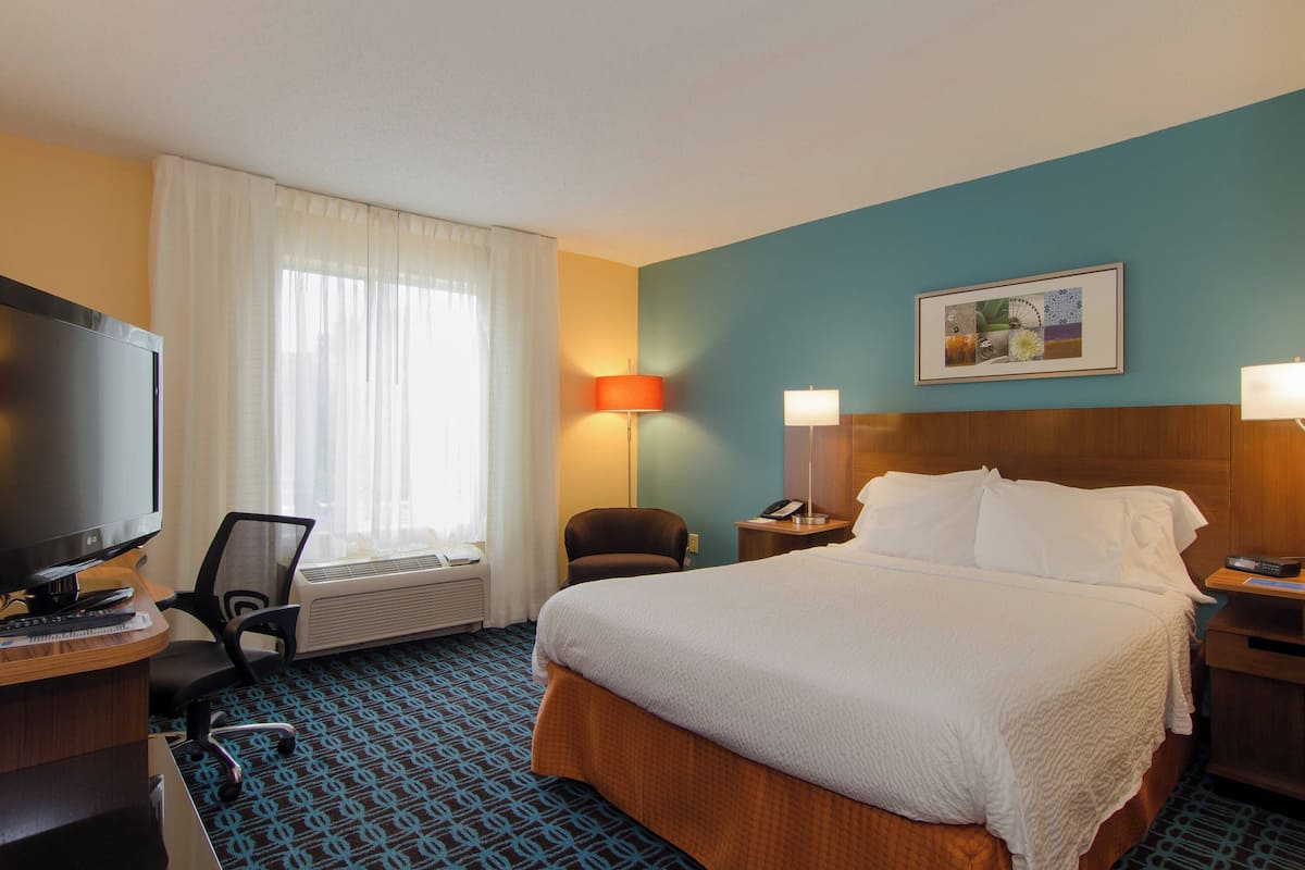 In-room safe, desk, laptop workspace, blackout drapes