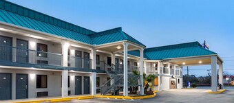 Baymont by Wyndham Biloxi/Ocean Springs