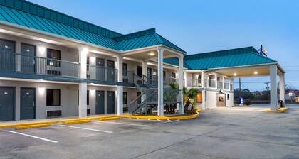 Baymont by Wyndham Biloxi/Ocean Springs